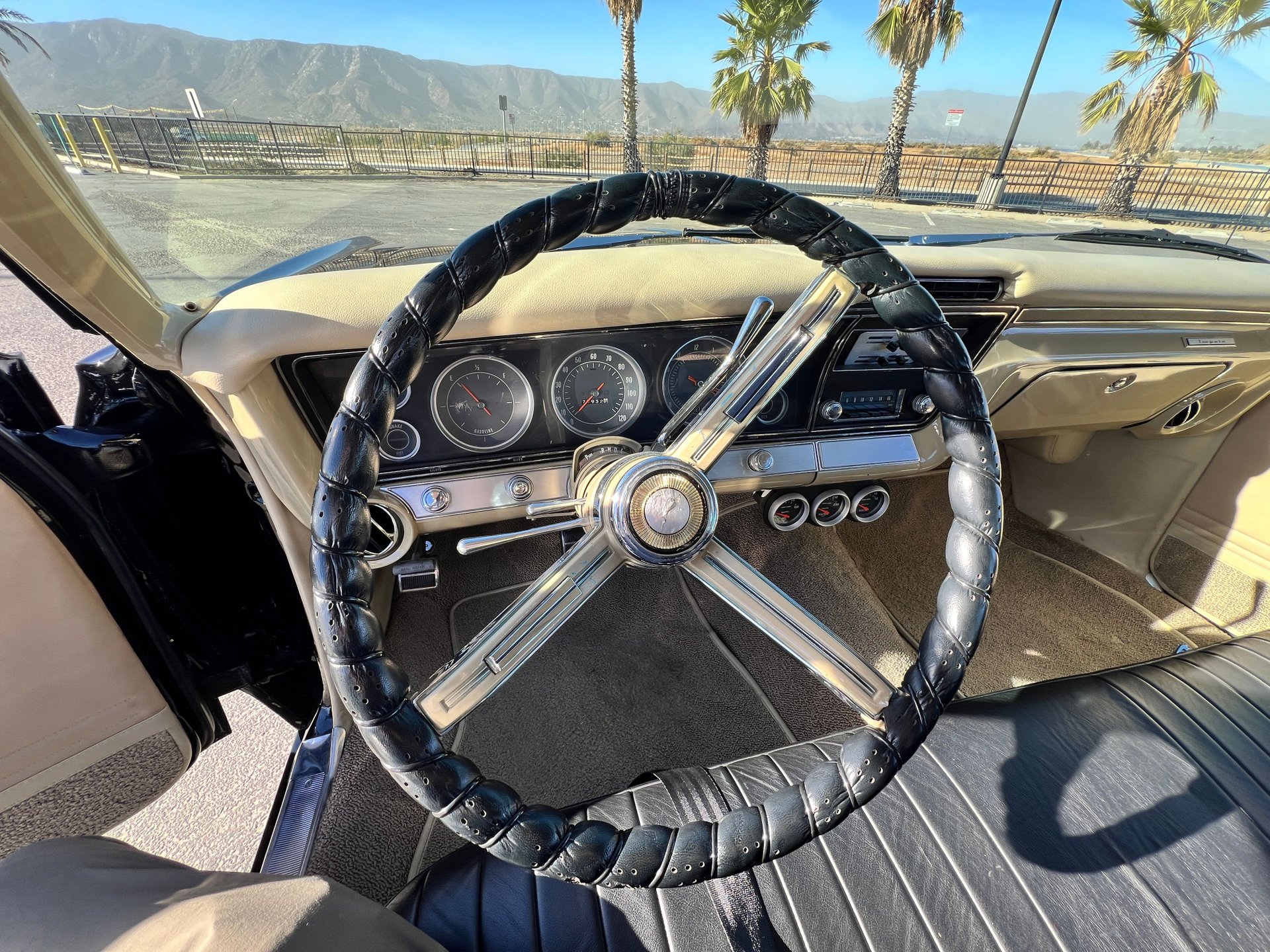 1967 CHEVROLET IMPALA - Image 12